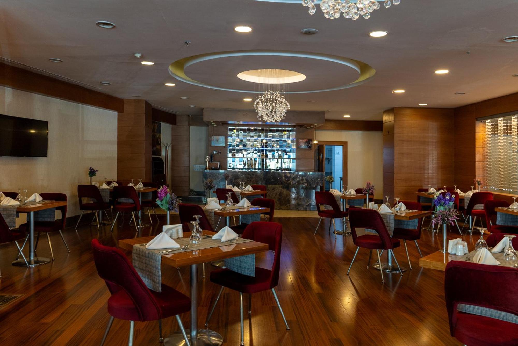 Ankara Plaza Hotel Zewnętrze zdjęcie